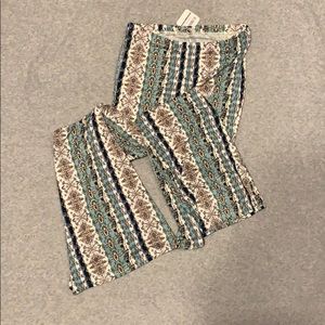 Women’s flare pants. New with tags size L.